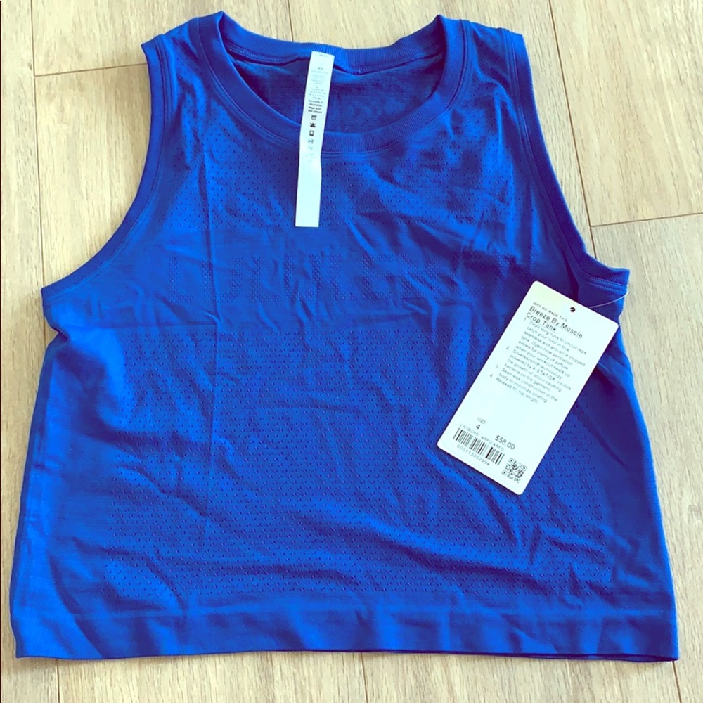 Lululemon breeze by crop muscle tank